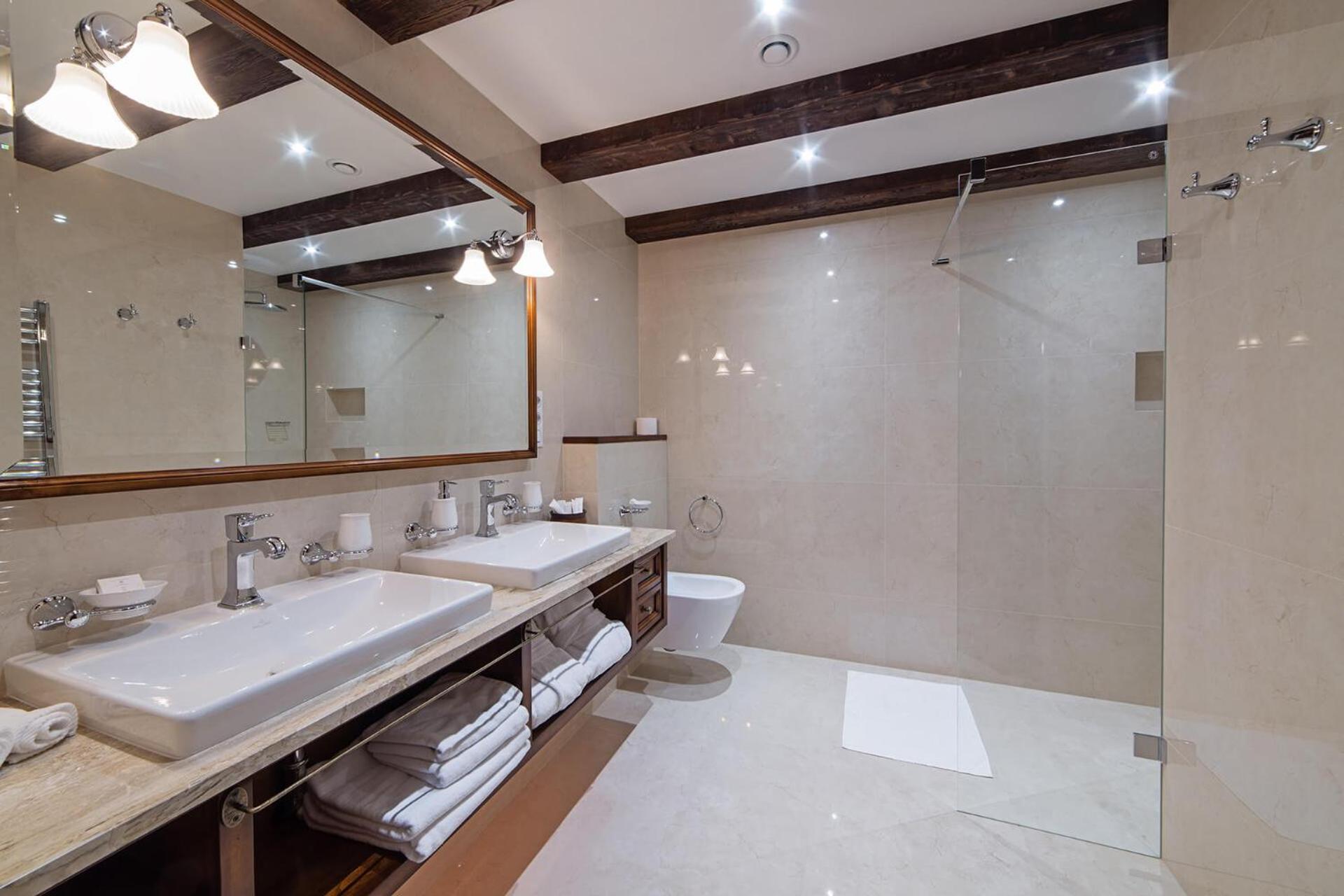 Boutique Hotel Erb - Adults Only Banska Stiavnica Phòng bức ảnh